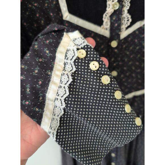 Vintage 70s Gunne Sax Black Floral Calico Midi Dress XS - Picture 7 of 8